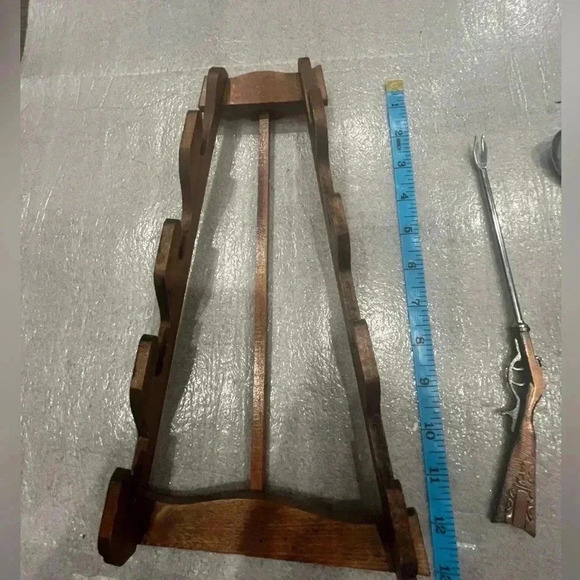 Vintage Rifle stock  handled metal bar tools set of 4 with Shelf - made in Japan - Picture 5 of 6